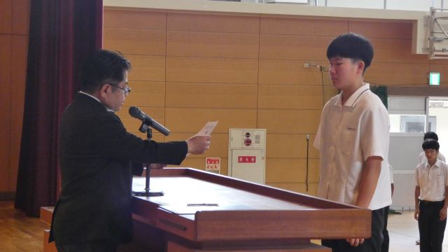 餅井さん伝達表彰式